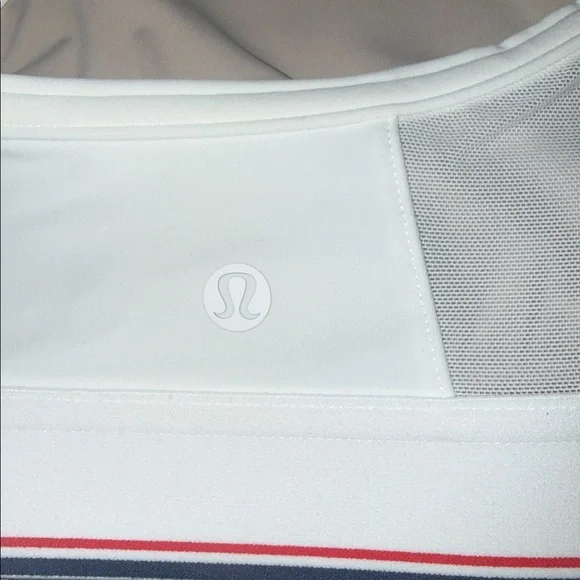 NWT Lululemon Flow Y Mid-support Bra *Logo - Picture 6 of 7